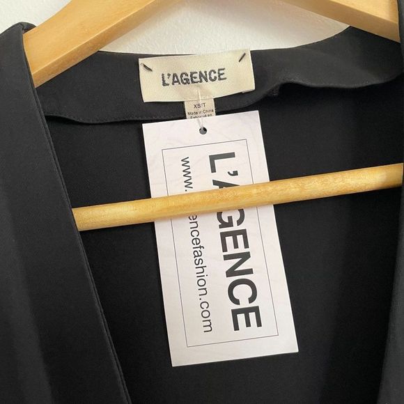 L'AGENCE Black Wrap Dress Mini Never Worn - Picture 5 of 7